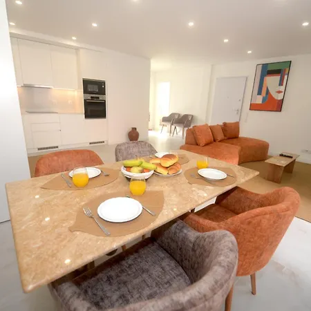 Oro & Nero Arte - Boutique Apartment Nazaré