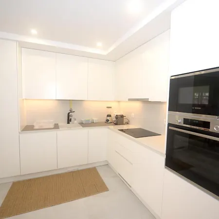 Oro & Nero Arte - Boutique Apartment Nazaré