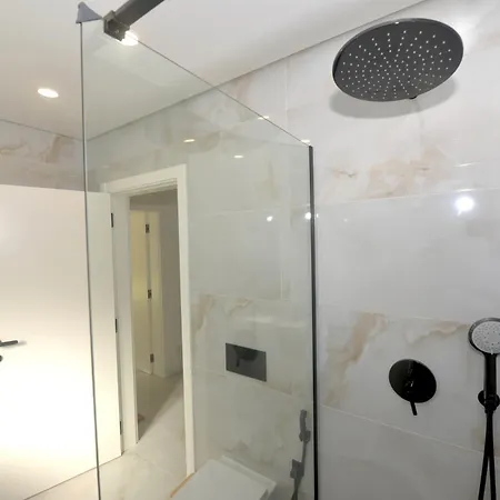 Apartment Oro & Nero Arte - Boutique Nazaré